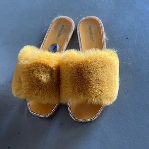 Brand new mustard yellow with fur and rhinestone sandals/slippers